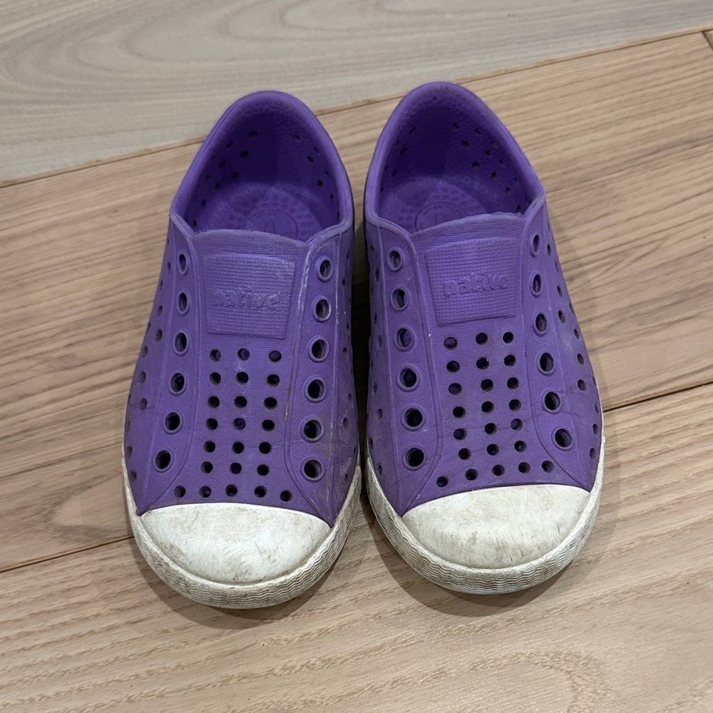 Native Kids Purple Slip-On Sneakers